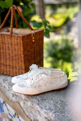 Lifestyle image for @matildesunshine wearing lace sneakerina