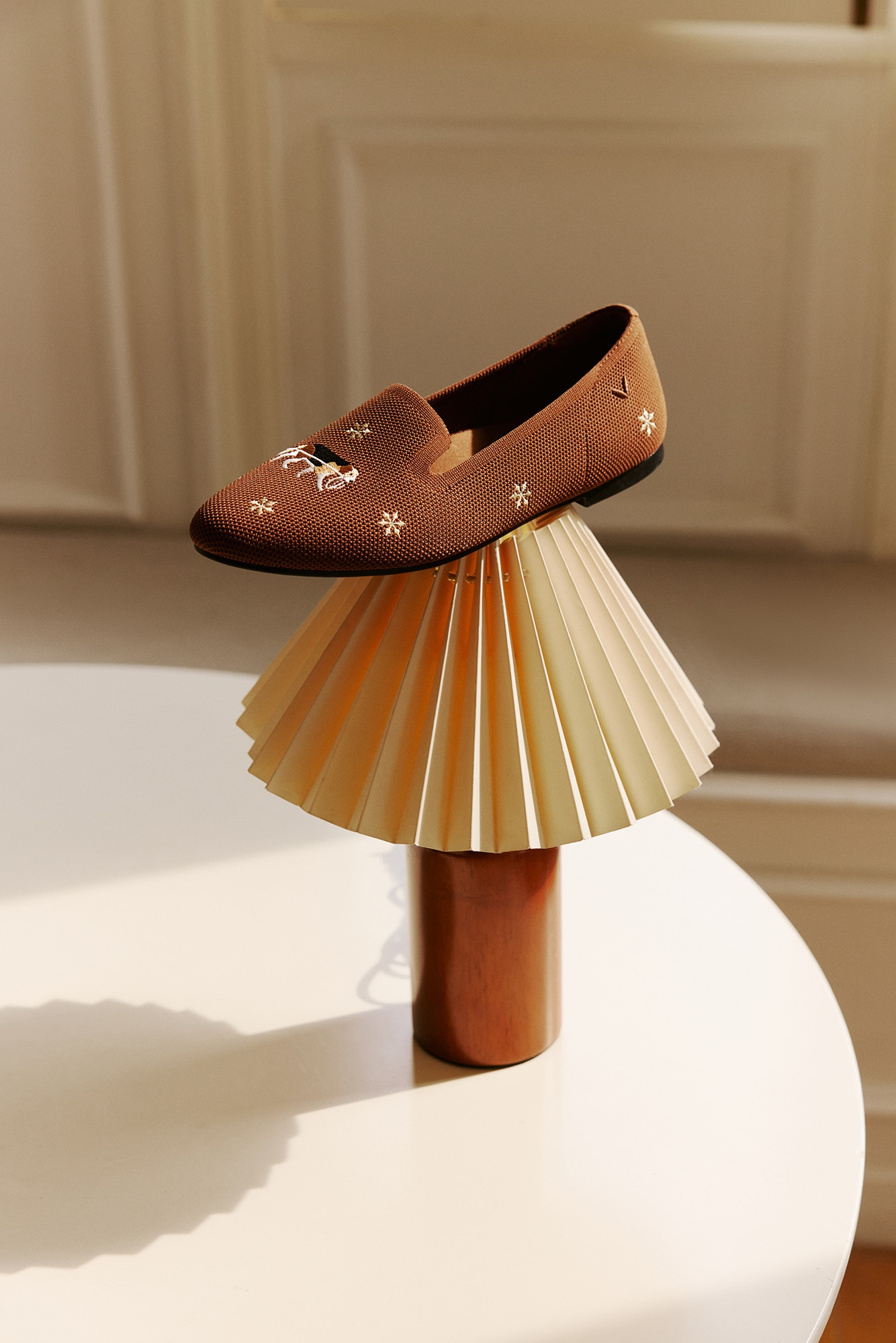 Toffee Brown – Tawny & Beagle Sled