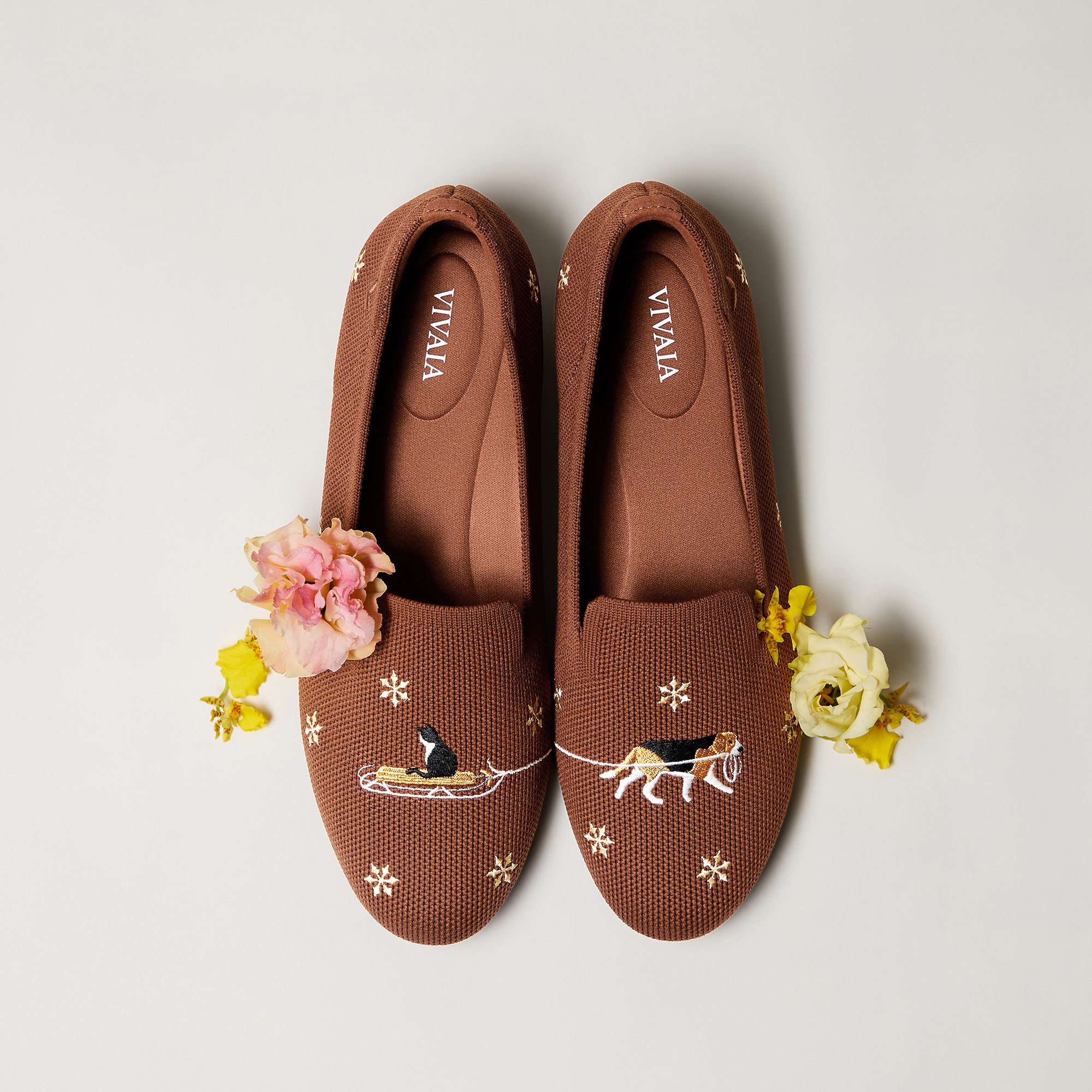 Toffee Brown – Tawny & Beagle Sled