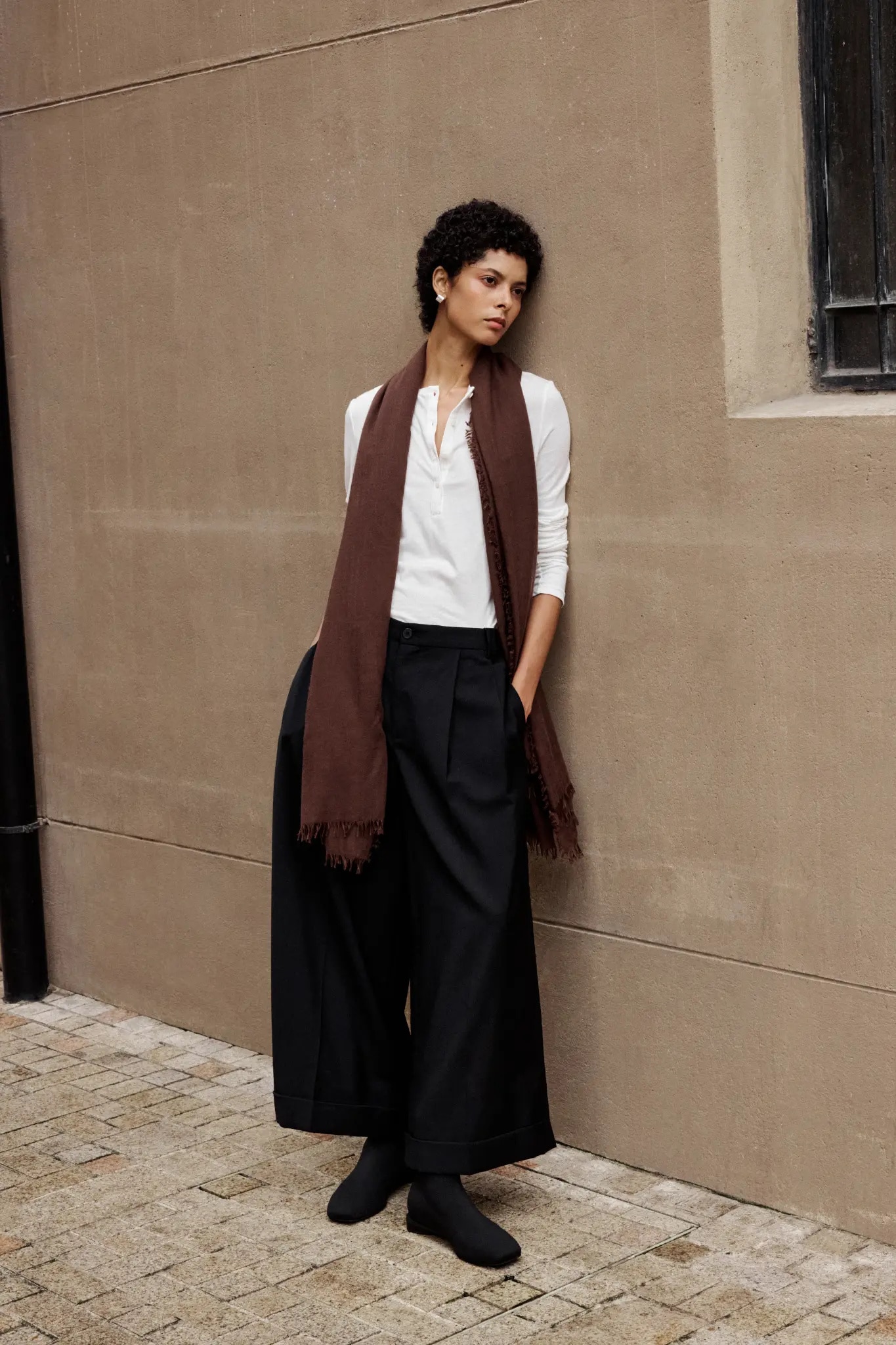 VIVAIA square-toe boot editorial look 07