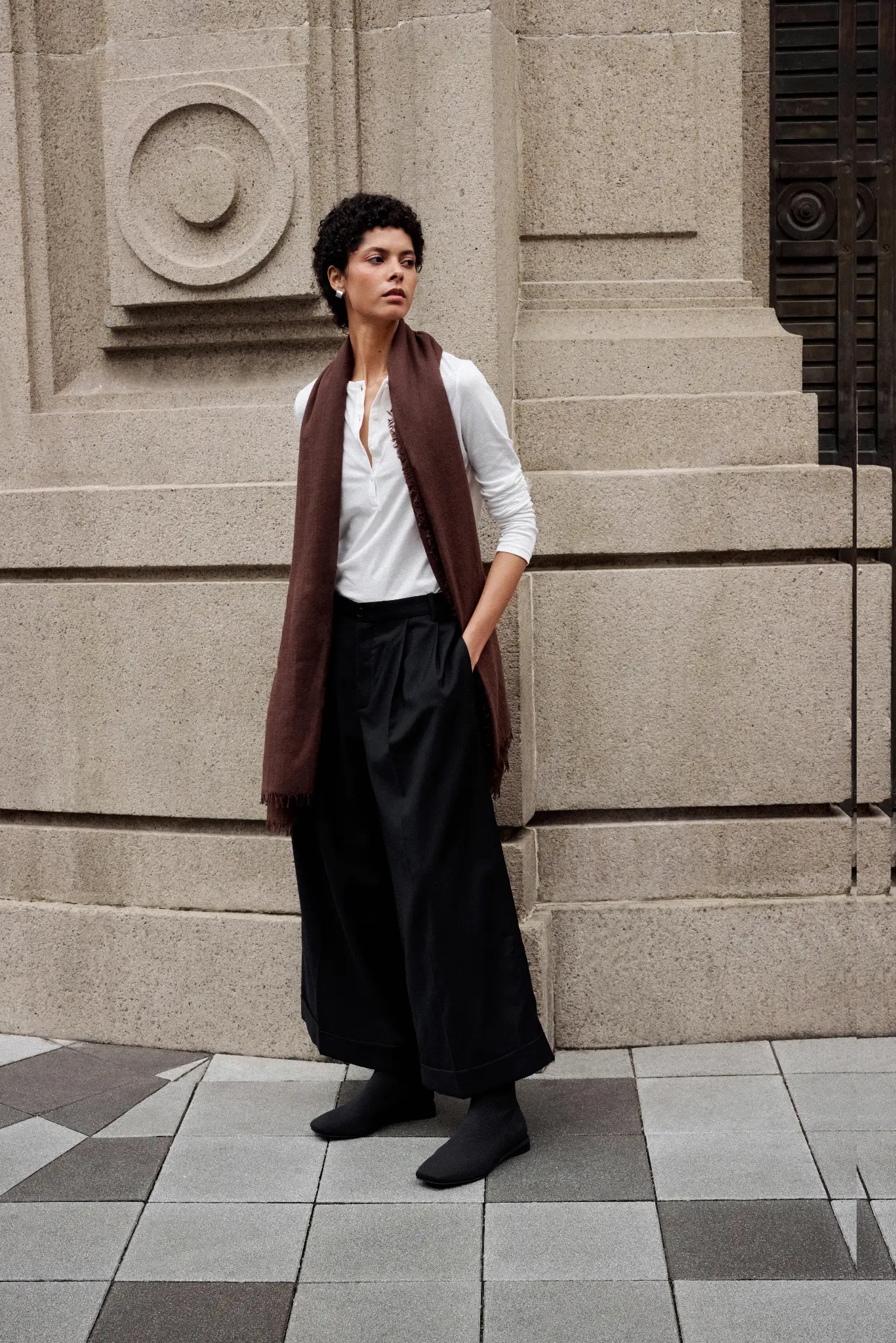 VIVAIA square-toe boot editorial look 08
