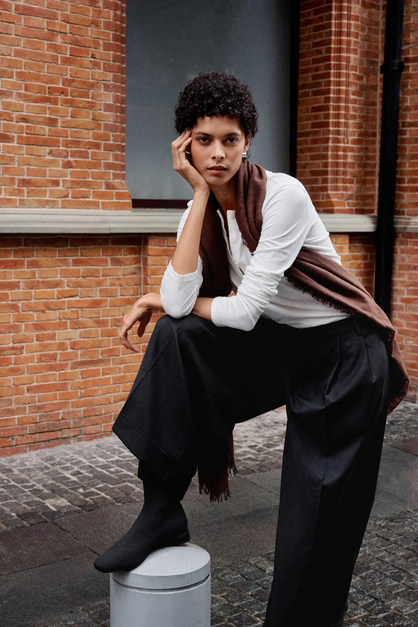 VIVAIA square-toe boot editorial look 09