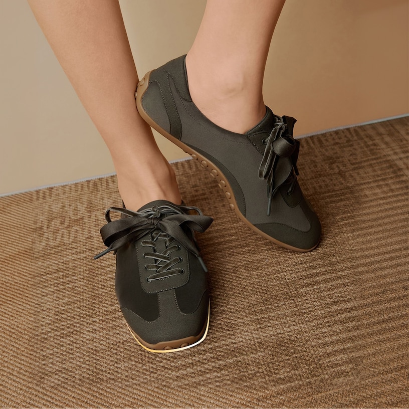 Square toe detail of Carol Sneakerina