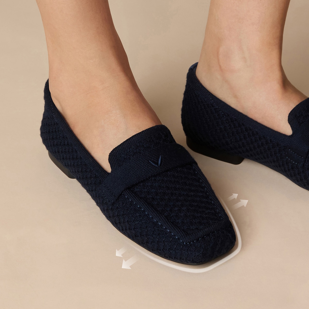 Square-toe loafer with room around the toes