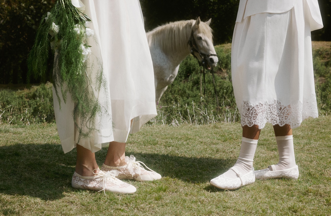 match-lace-wedding-shoes-to-dress