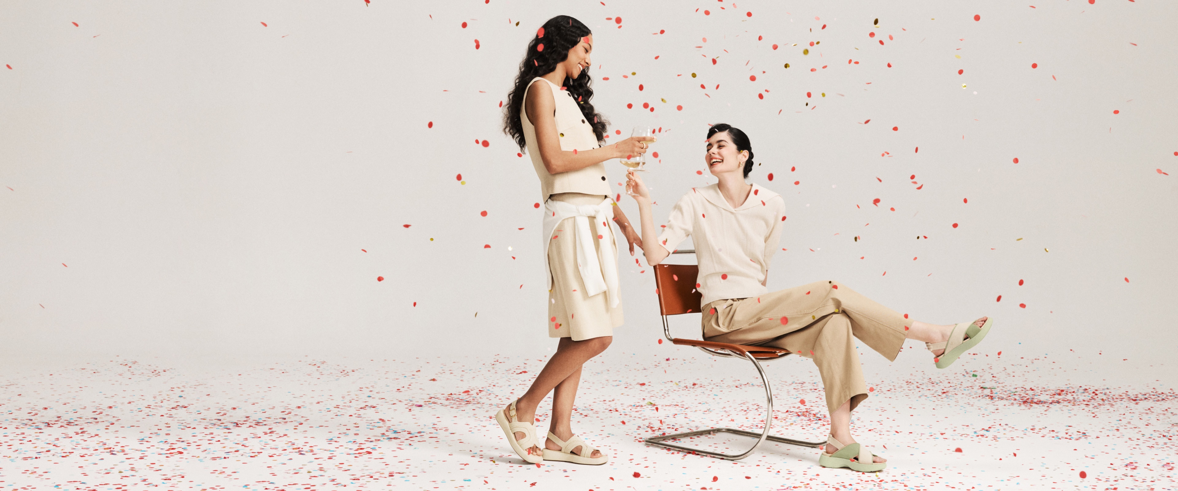 VIVAIA 6TH Anniversary｜ 歩くたび、想いはつながる。 – VIVAIA JAPAN