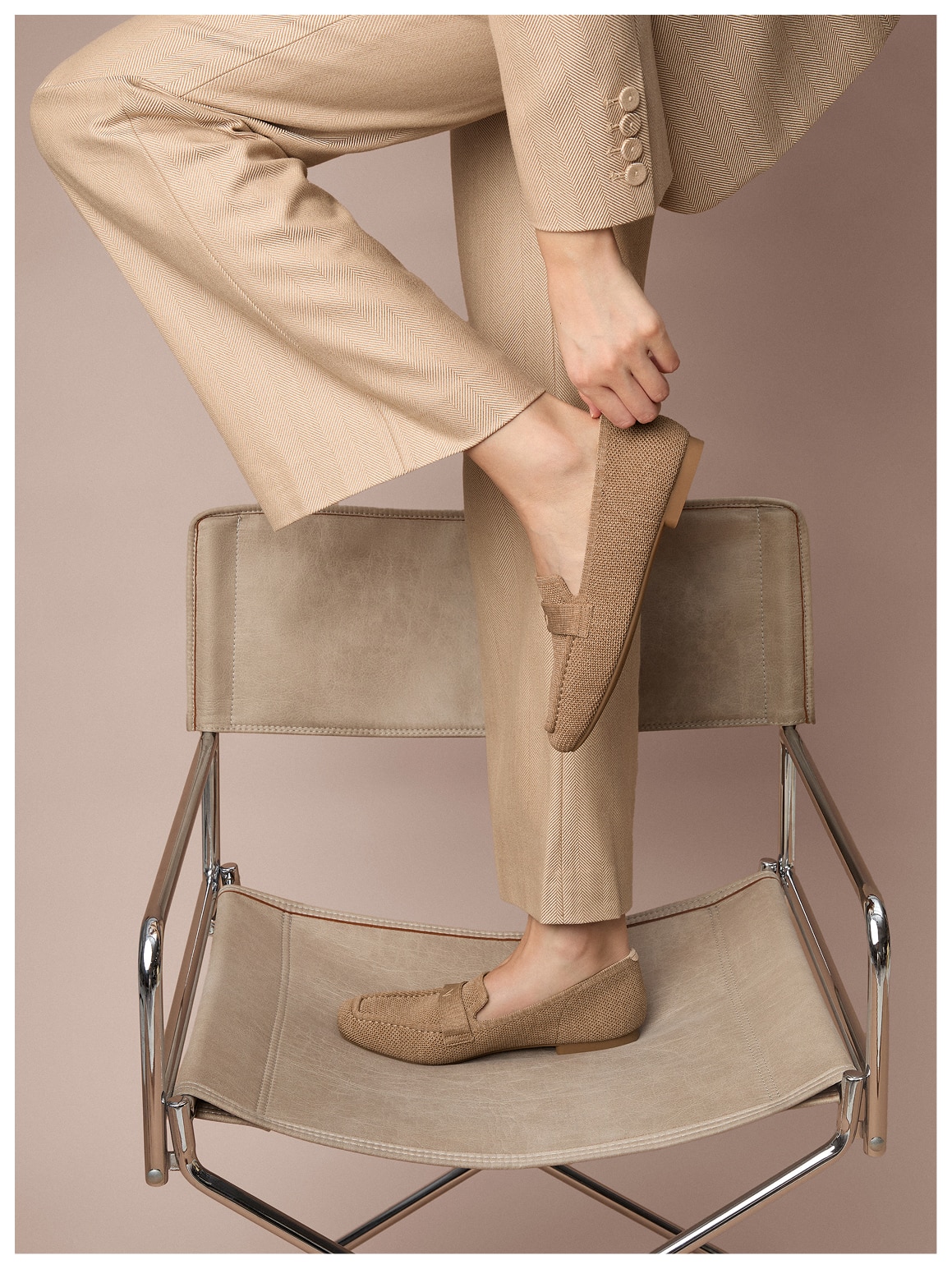 Icon loafer off-work styling