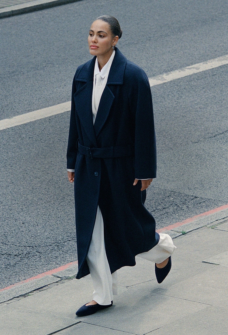 The Art of Navy | Navy Shoes, Bags & Accessories | VIVAIA