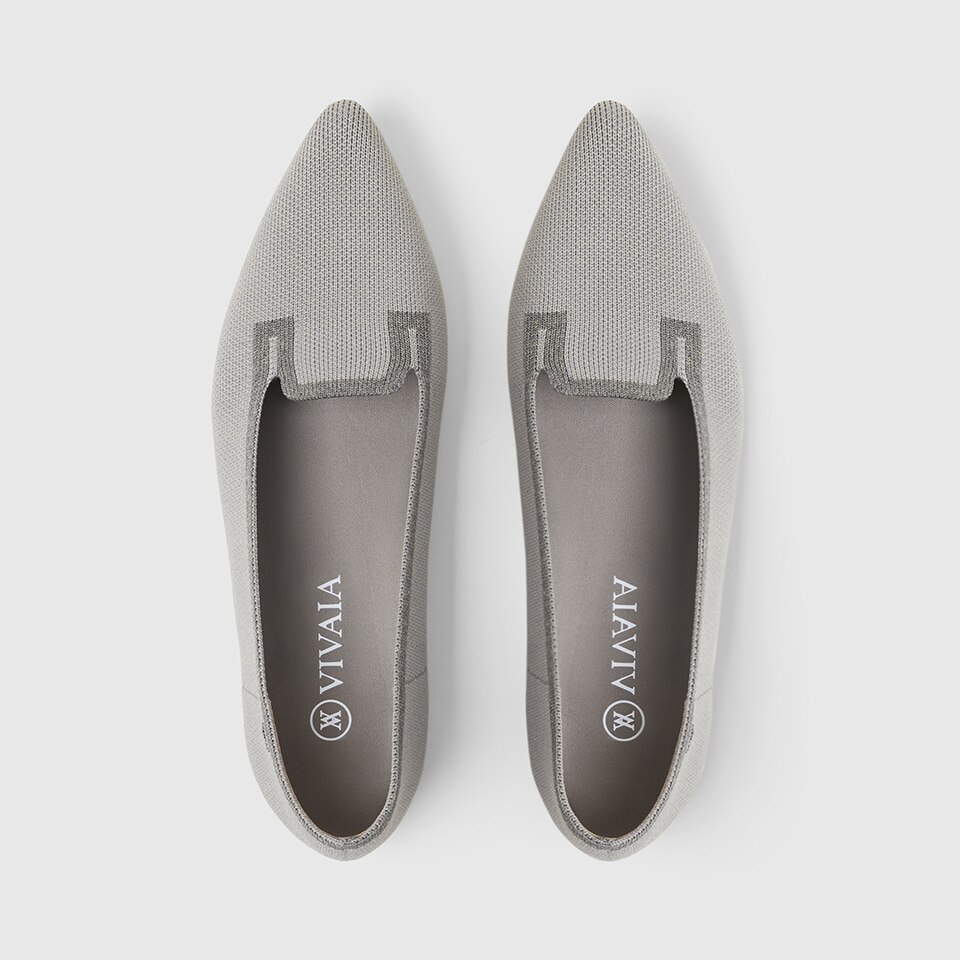 Manon Pointy Flats in Cloud Grey | Women's Sustainable, Washable and Stylish Black Shoes | VIVAIA