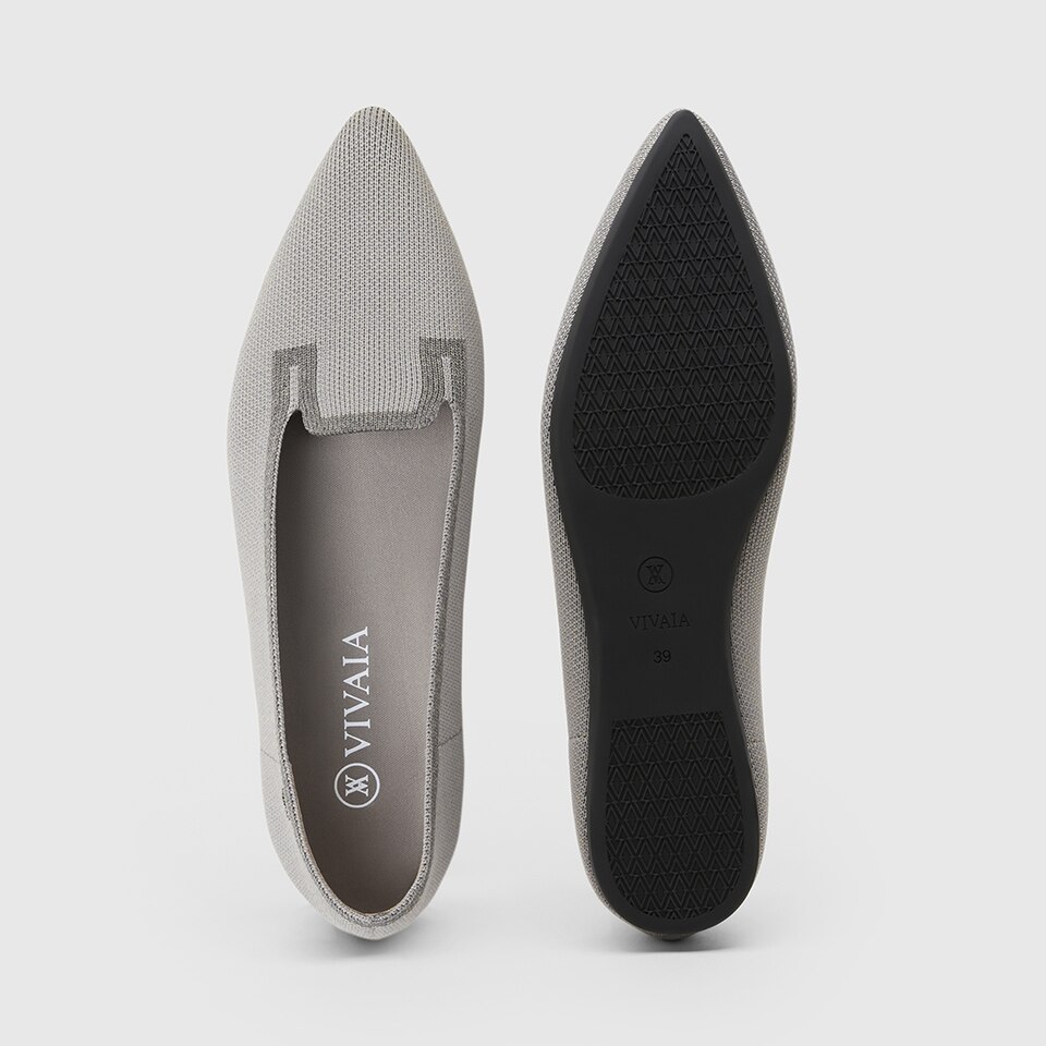 Manon Pointy Flats in Cloud Grey | Women's Sustainable, Washable and Stylish Black Shoes | VIVAIA