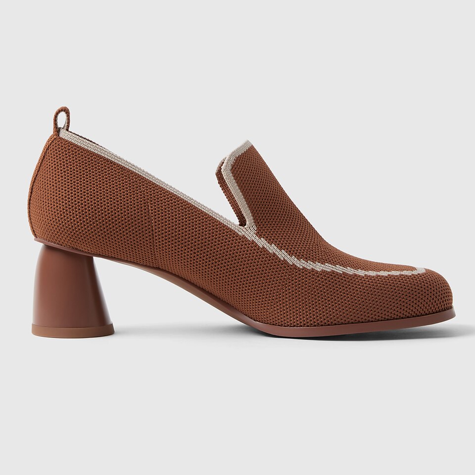 Quinn Pointy Heeled Loafers in Natural Brown | Women's Sustainable and Stylish Shoes | VIVAIA