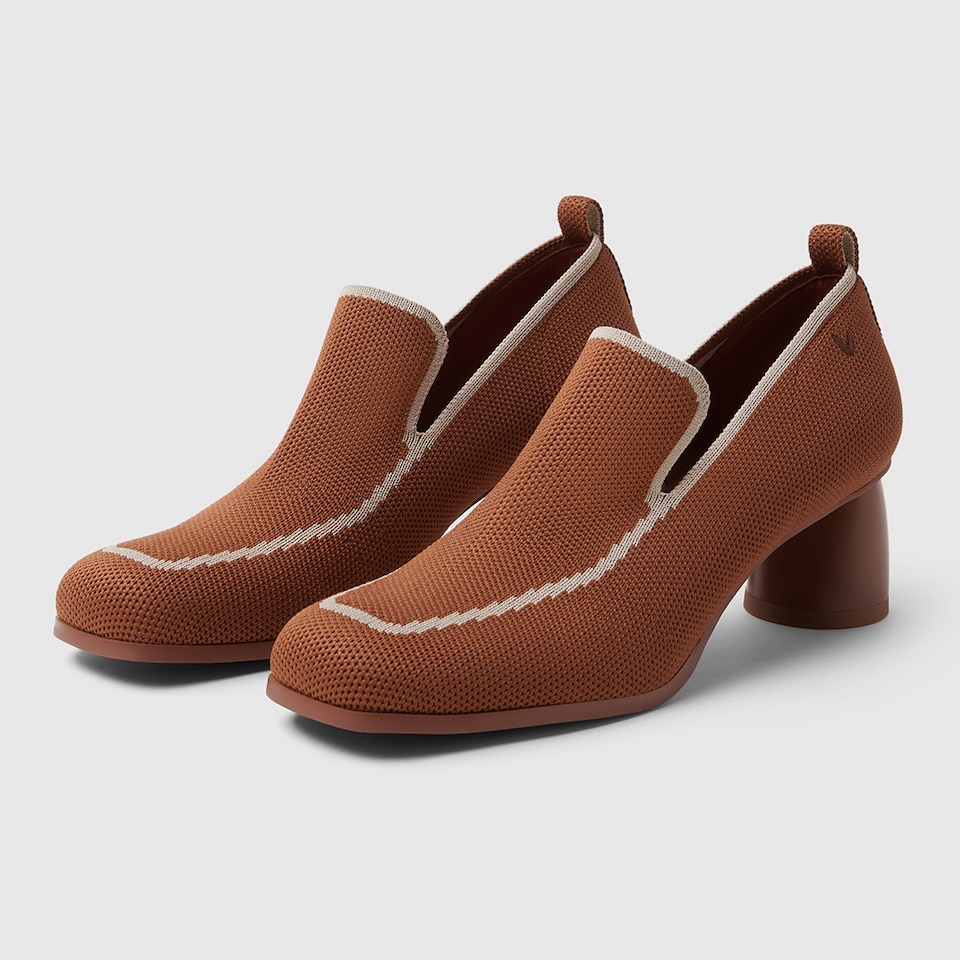 Quinn Pointy Heeled Loafers in Natural Brown | Women's Sustainable and Stylish Shoes | VIVAIA