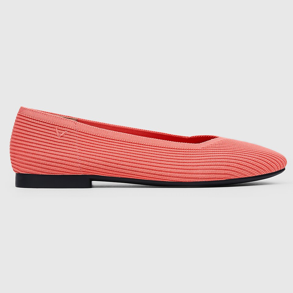 Margot Square-toe Flats in Coral Orange-Women's Sustainable Shoes | VIVAIA