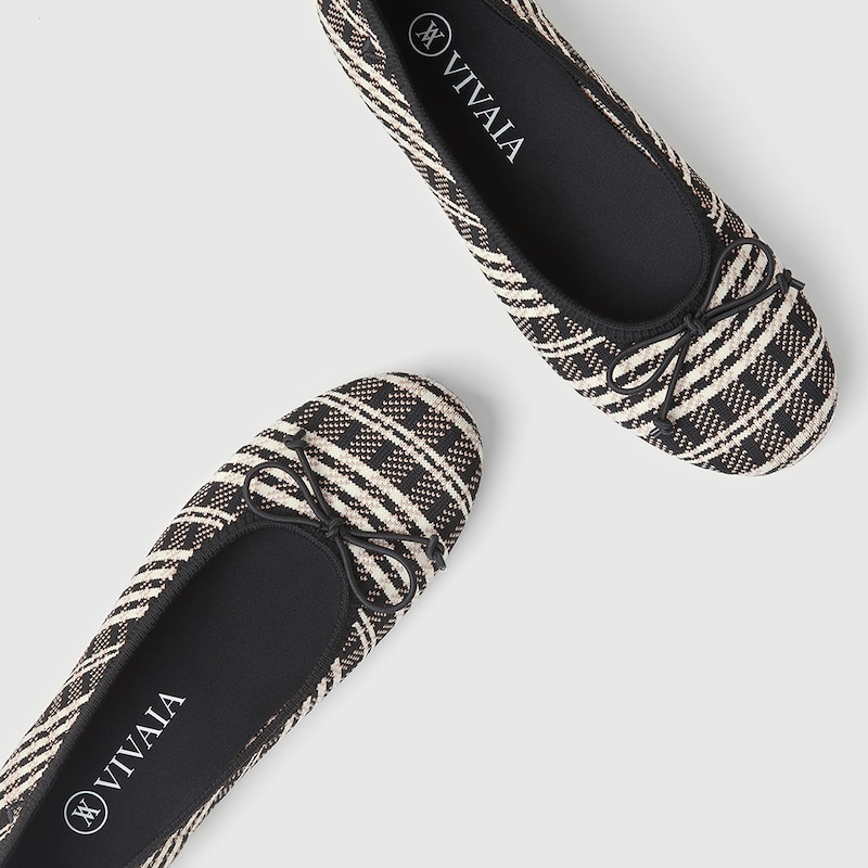 Odette Round-toe Flats in Black Plaid-Women's Sustainable Shoes | VIVAIA