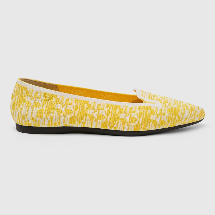 Manon Pointy Flats in Lemon Tie-Dye | Women's Sustainable, Washable and Stylish Shoes | VIVAIA