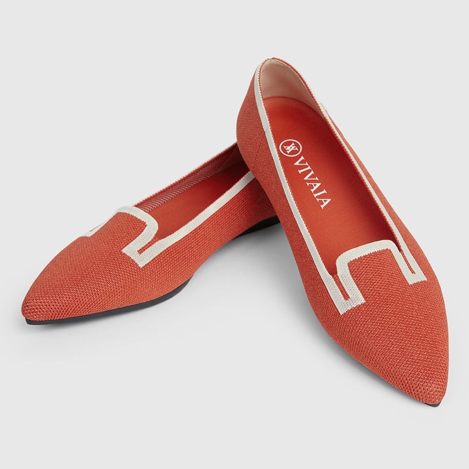Manon Pointy Flats in Carrot Orange-Sustainable & Washable | VIVAIA