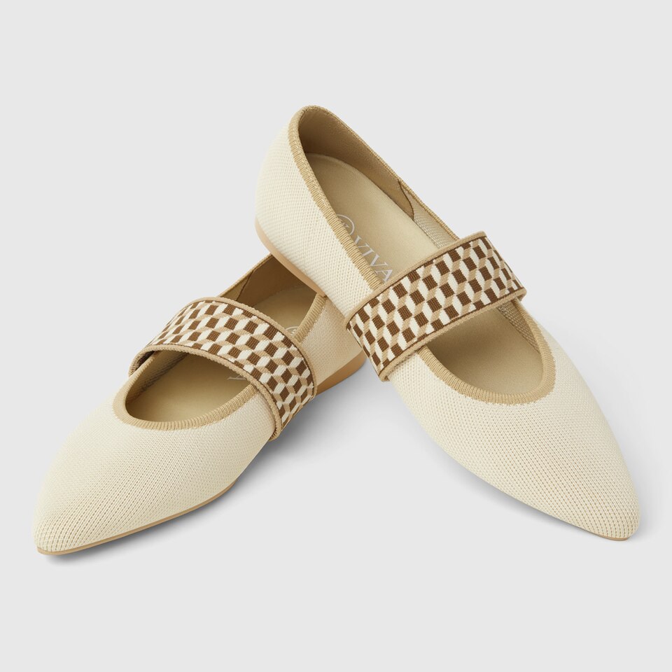 Bona Pointy Flats in Coral Orange | Women's Sustainable and Stylish Shoes | VIVAIA