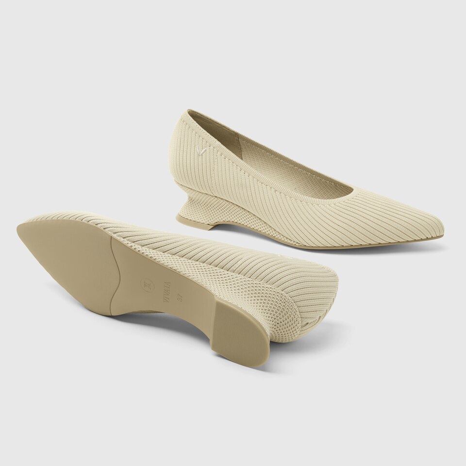 Liraz Pointy Heels in Cream Ivory | Women's Sustainable and Stylish Shoes | VIVAIA