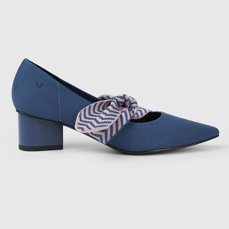 Aurora Pointy Heels in Berry Blue-Women's Sustainable Shoes | VIVAIA