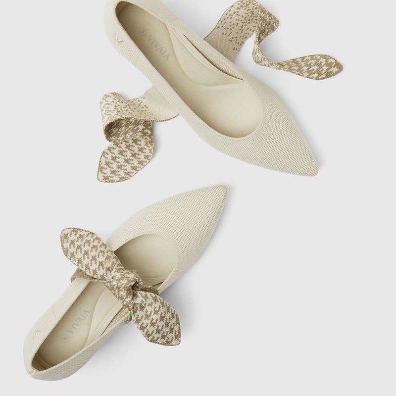 Aurora Pointy Heels in Cream Ivory | Women's Sustainable and Stylish Shoes | VIVAIA