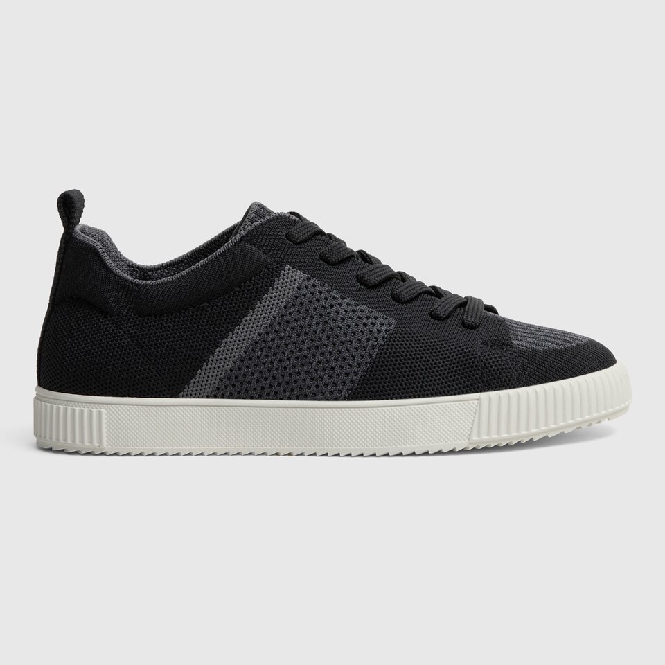 Evermore Round-toe Sneakers in Deep Ebony-Sustainable & Washable | VIVAIA