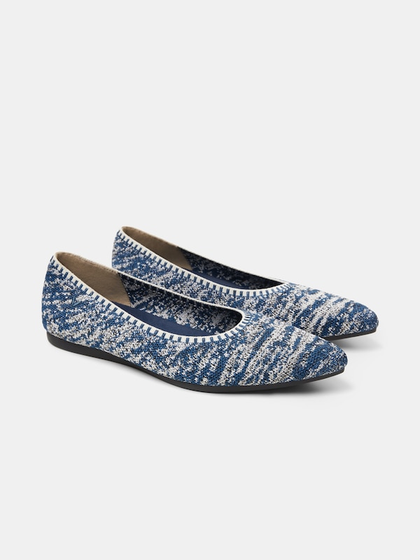 Aria 2.0 Pointy Flats in Limited Ocean Blue | Women's Sustainable, Washable and Stylish Shoes | VIVAIA