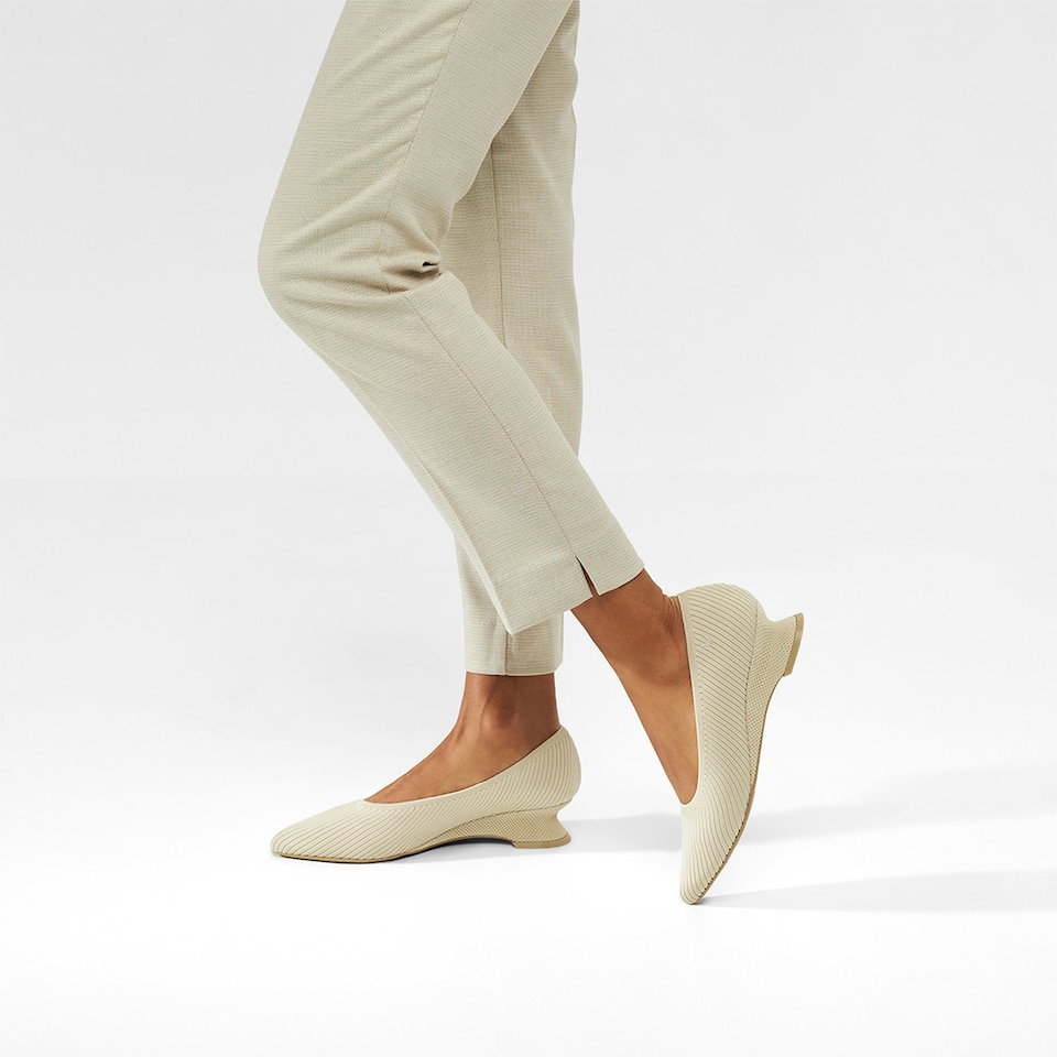 Liraz Pointy Heels in Cream Ivory | Women's Sustainable and Stylish Shoes | VIVAIA