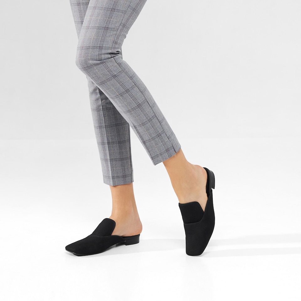 Marie Square-toe Mules in Deep Ebony-Sustainable & Washable | VIVAIA