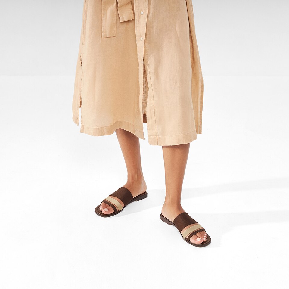 Doris Square-toe Sandals in Tan Russet | Women's Sustainable and Stylish Shoes | VIVAIA