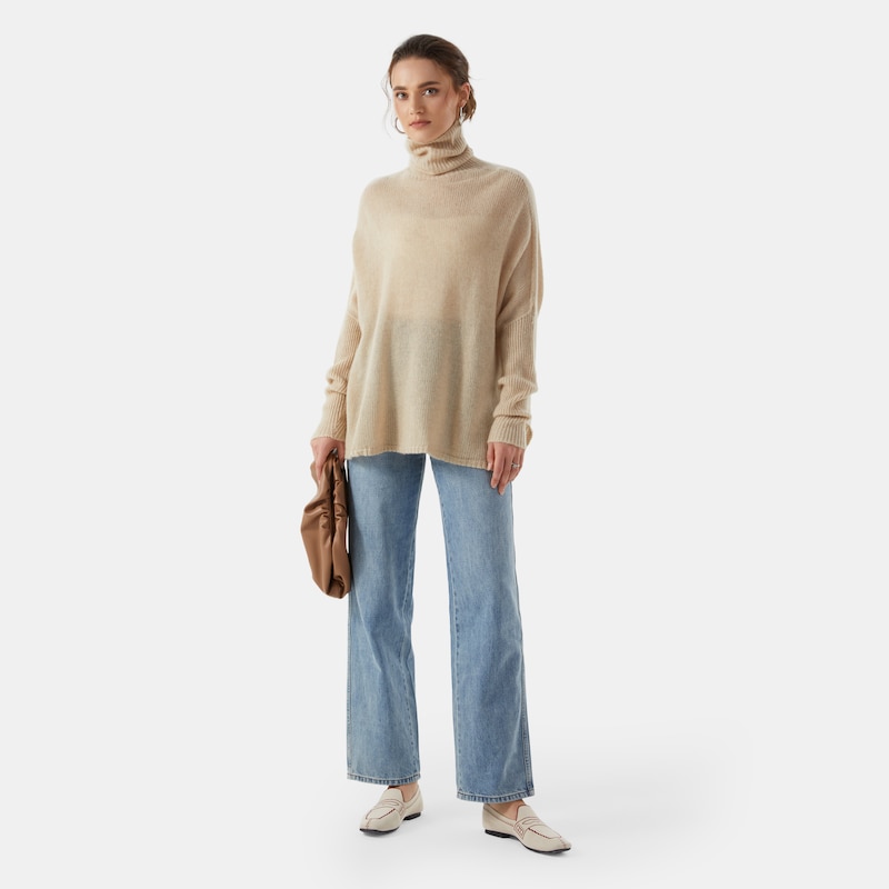 Jimena Cashmere Turtle Neck Sweater in Cream Ivory | Women's 100% Organic Comfy Knitwears | VIVAIA