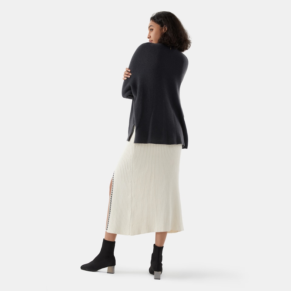 Jimena Cashmere Turtle Neck Sweater in Grey Blue | Women's 100% Organic Comfy Knitwears | VIVAIA