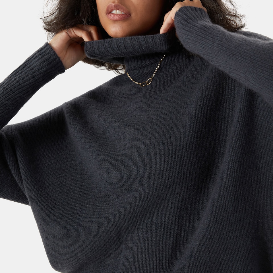 Jimena Cashmere Turtle Neck Sweater in Grey Blue | Women's 100% Organic Comfy Knitwears | VIVAIA