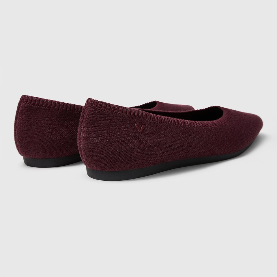 Aria Pointy Wool Flats in Garnet Red-Sustainable & Washable | VIVAIA