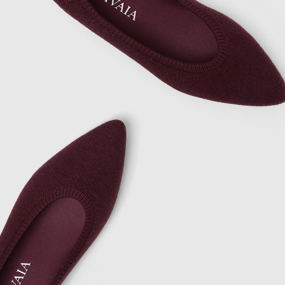 Aria Pointy Wool Flats in Garnet Red-Sustainable & Washable | VIVAIA