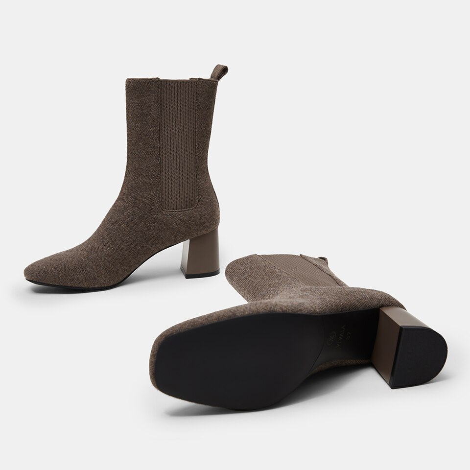 Gemma Square-toe Block Heel Wool Sustainable Boots in Deep Khaki | VIVAIA