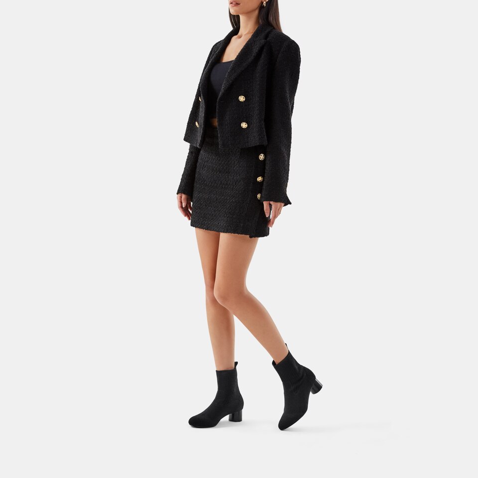 Zoe Round-toe Wool Ankle Boots in Black-Sustainable & Stylish | VIVAIA