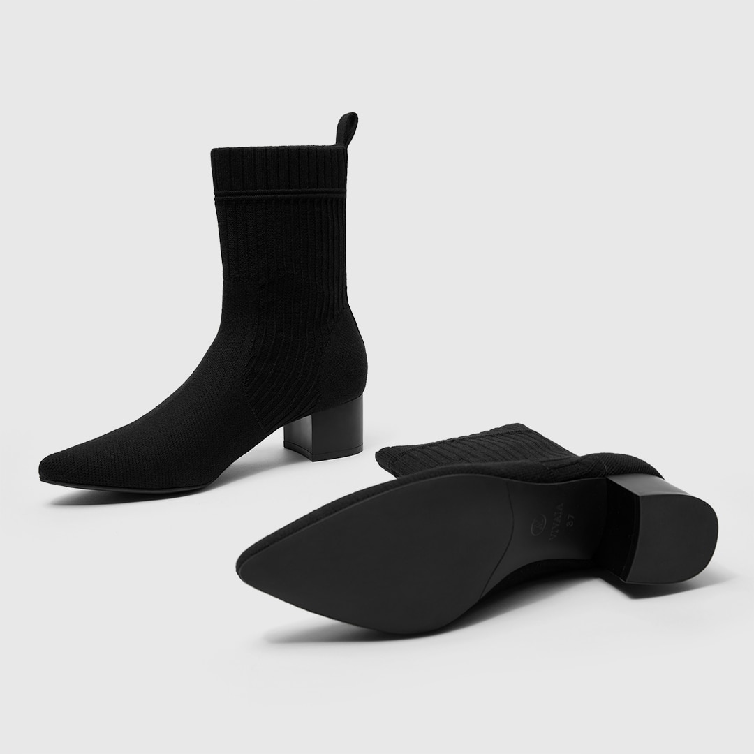 VIVAIA ブーツ ブラック ニット/レザー 41.5 Yedda Pointy Block Heel Wool Sustainable Boots in Striped