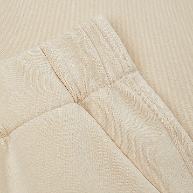 Hesper Loose Pant in Cream Ivory | Women's Organic, Sustainable and Stylish Pants | Clothing | VIVAIA
