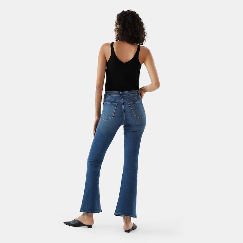 Calla Merino Wool Tank in Black | Women's Organic, Sustainable and Stylish Knitwears | Clothing | VIVAIA