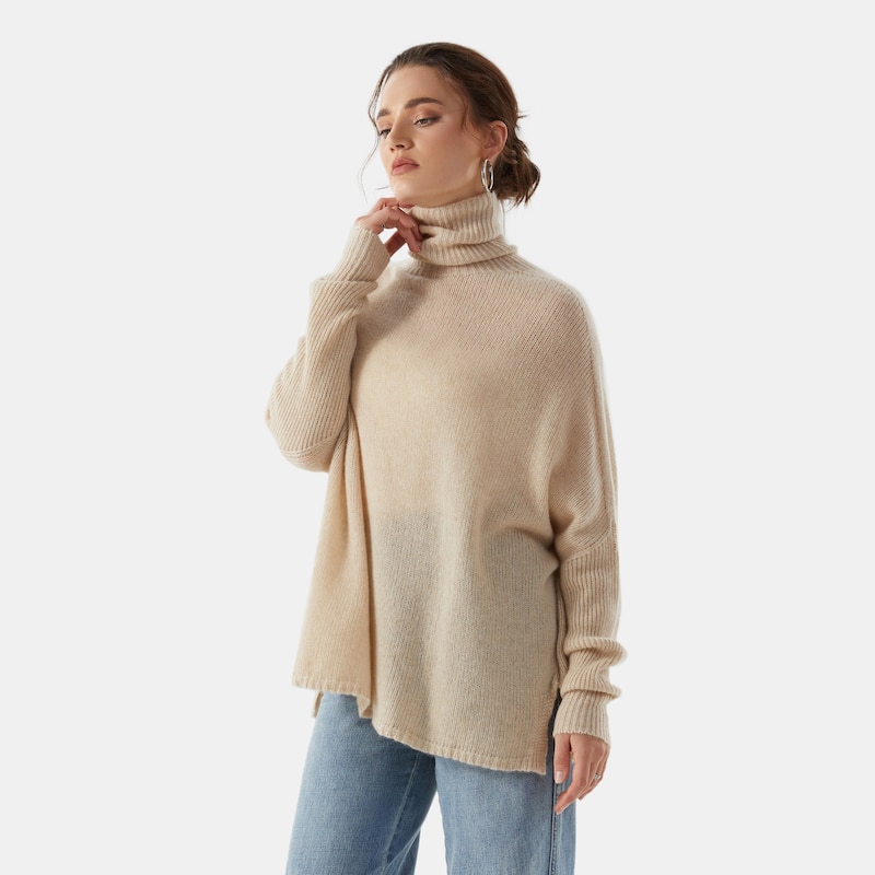 Jimena Cashmere Turtle Neck Sweater in Cream Ivory | Women's 100% Organic Comfy Knitwears | VIVAIA