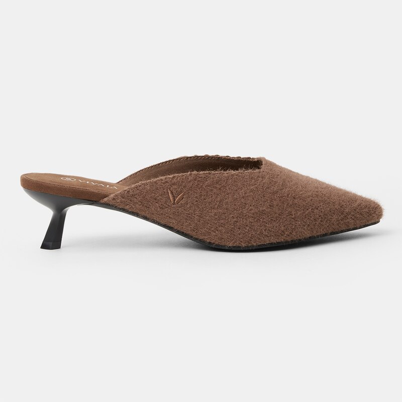 Karen Pointy Mules in Tan Russet | Women's Sustainable and Stylish Shoes | VIVAIA