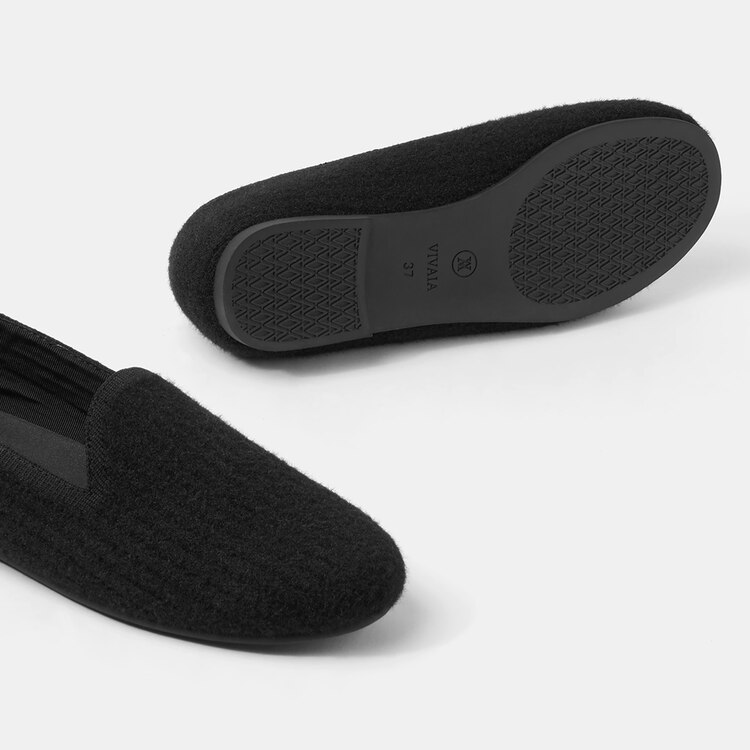 Kimberley Round-toe Eco Fluffy Yarn Sustainable Loafers in Solid Black | VIVAIA