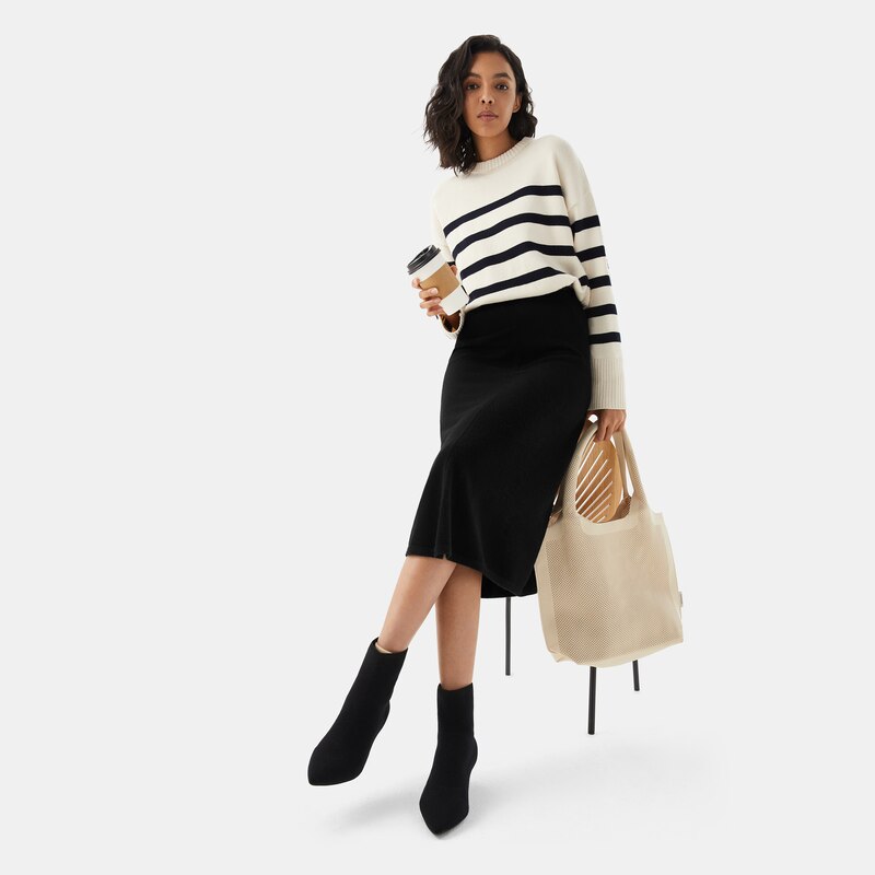 Celeste Wool Midi Skirt in Black | Women's Organic, Sustainable and Stylish Knitwears | Clothing | VIVAIA