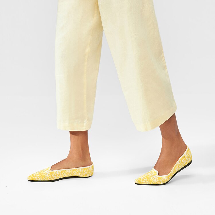 Manon Pointy Flats in Lemon Tie-Dye | Women's Sustainable, Washable and Stylish Shoes | VIVAIA