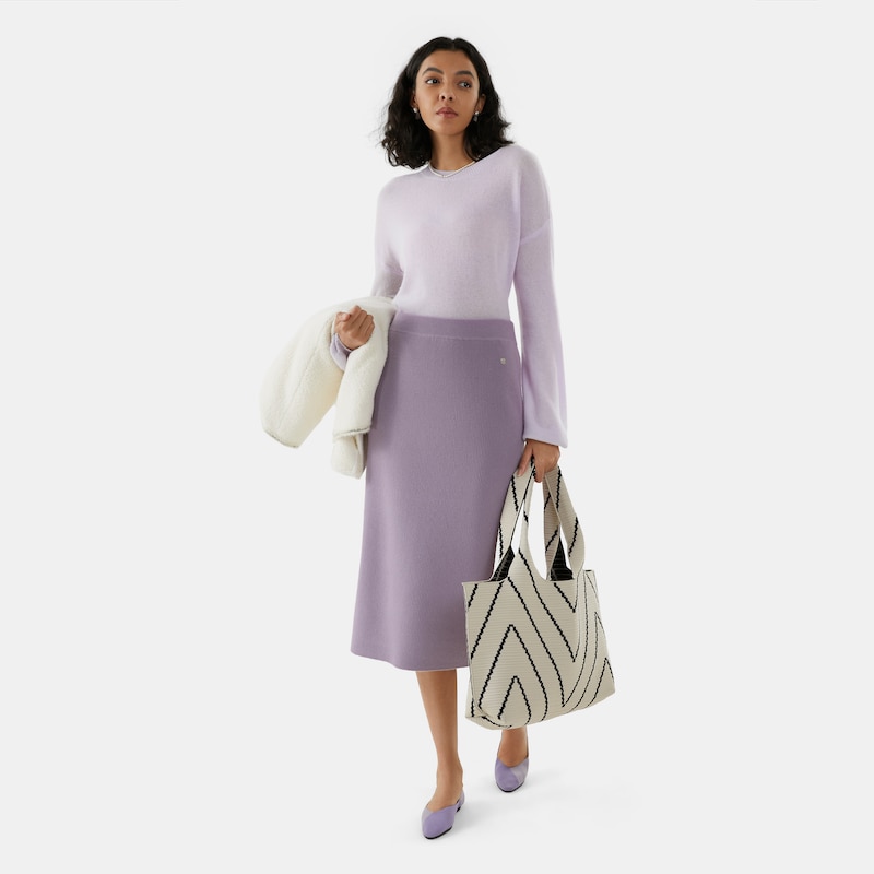 Wendy Cashmere Loose Sweater in Lavender Purple | Women's Sustainable and Stylish Knitwears | VIVAIA