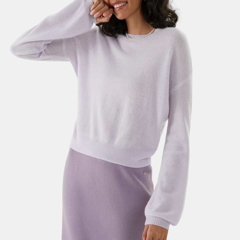 Wendy Cashmere Loose Sweater in Lavender Purple | Women's Sustainable and Stylish Knitwears | VIVAIA