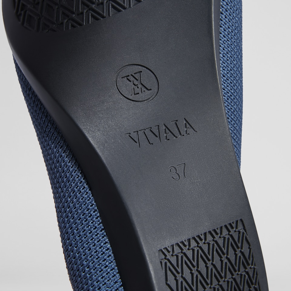 Esther Pointy Flats in Marine Blue-Sustainable & Washable Shoes | VIVAIA