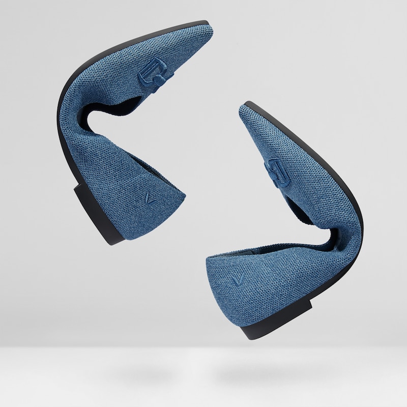 Ena Pointed-toe Flats Denim Blue - Washable & Comfortable | VIVAIA