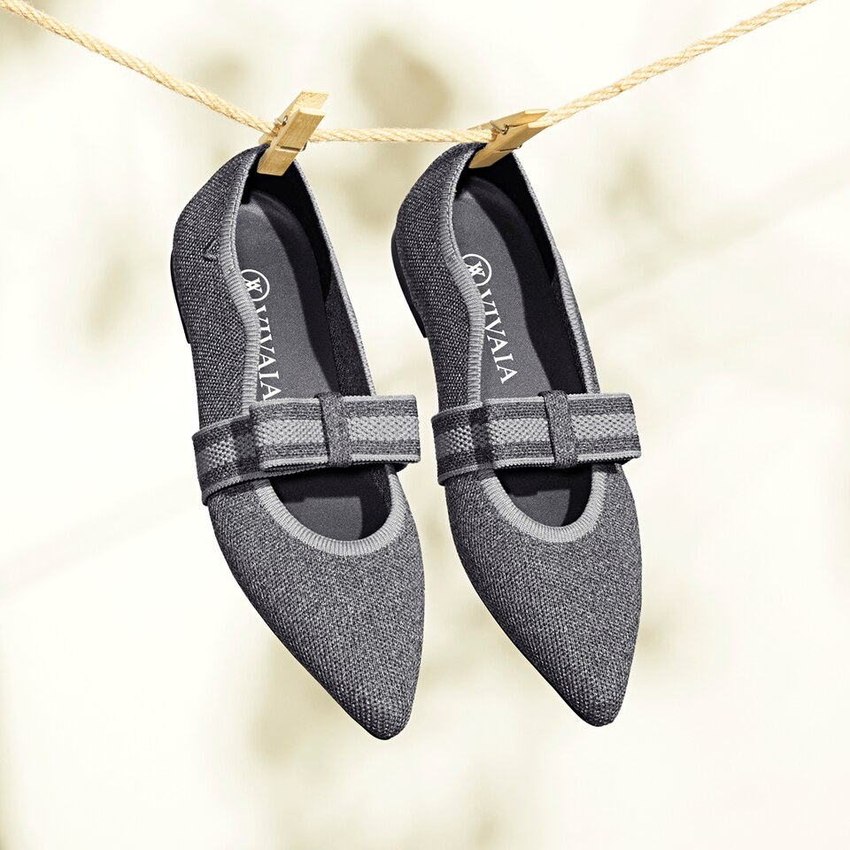 Daphne Pointy Mary Jane Flats For Women in Rich Grey | VIVAIA