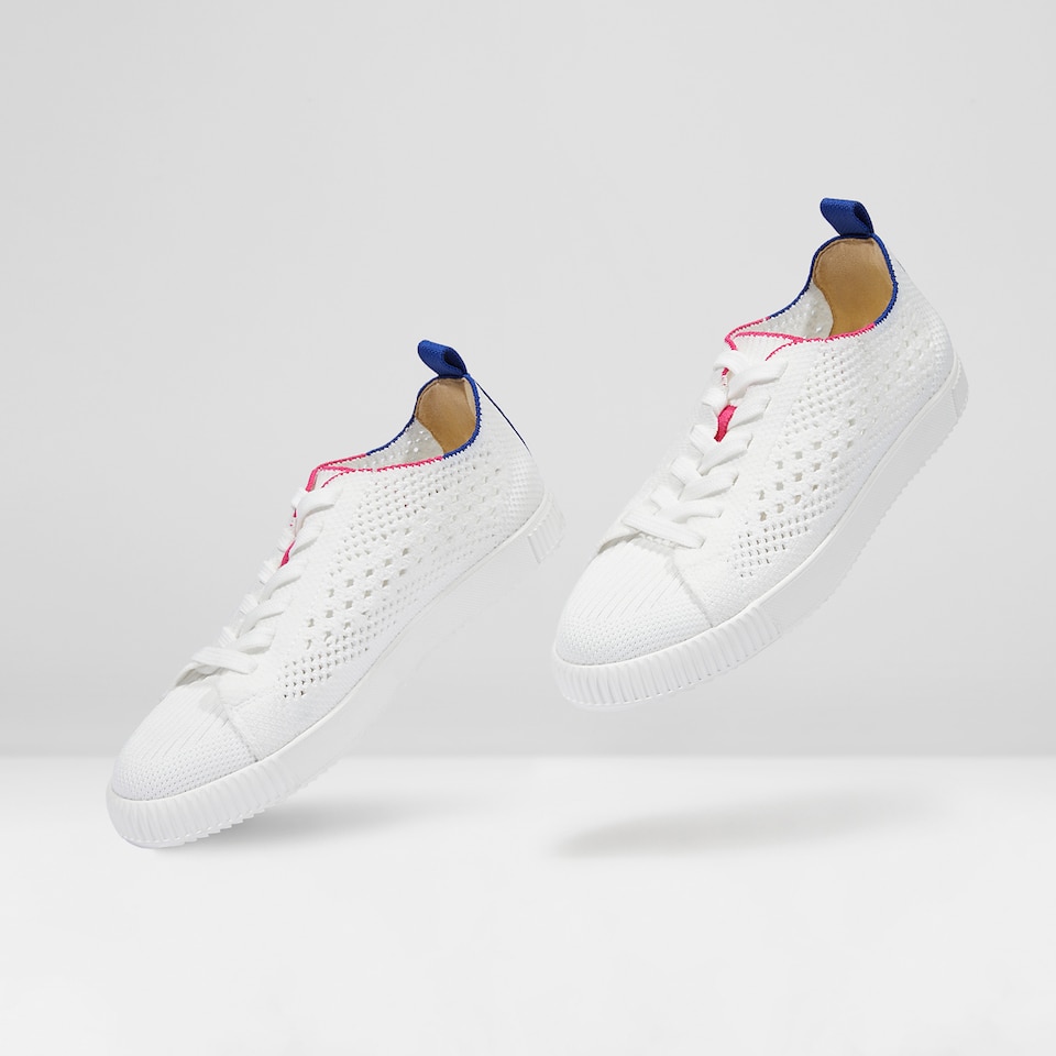 Polly Round-toe Sneakers in White Blue-Sustainable & Washable | VIVAIA